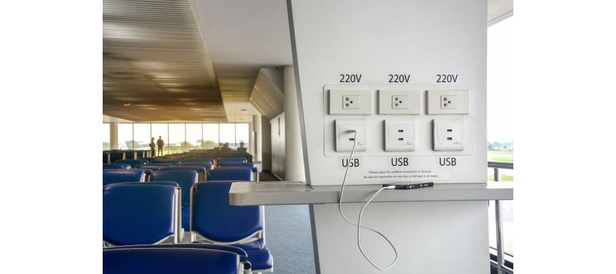 Hati-hati! Ternyata ada Bahaya Mengintai Bila Charge HP di Bandara dan Stasiun Hati-hati! Ternyata ada Bahaya Mengintai Bila Charge HP di Bandara dan Stasiun