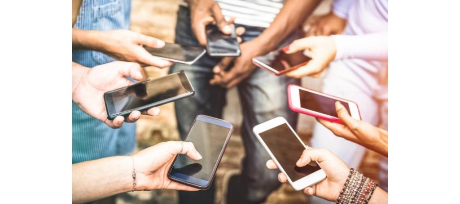 7 Brand Smartphone yang Mendominasi Pasar Indonesia 7 Brand Smartphone yang Mendominasi Pasar Indonesia